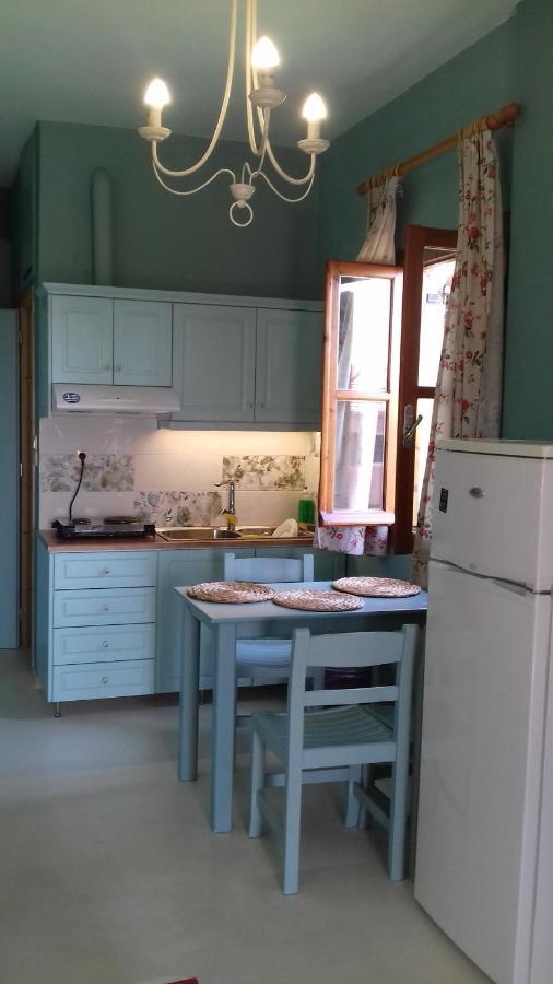 Iliolithos Rooms Kardamyli Zewnętrze zdjęcie