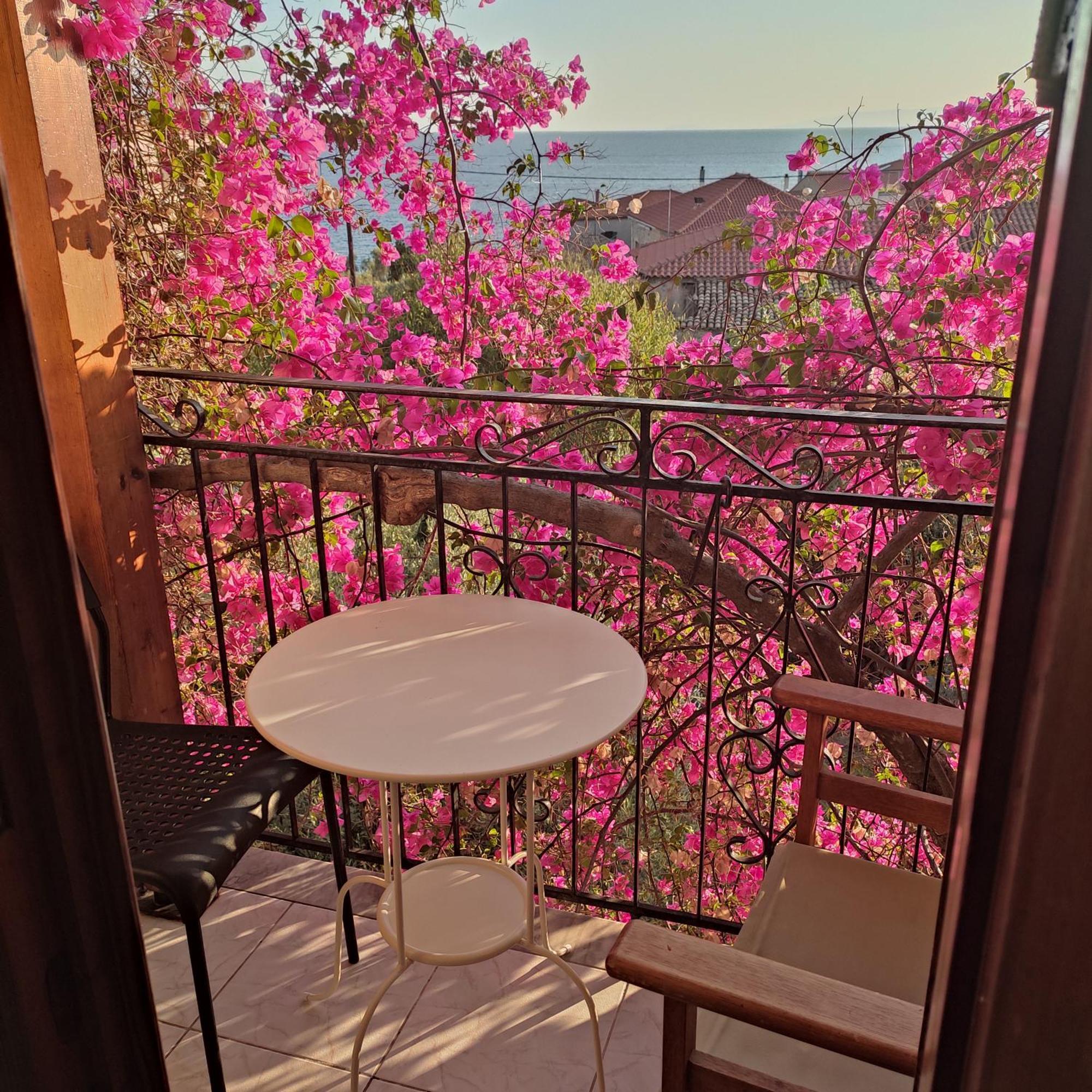 Iliolithos Rooms Kardamyli Zewnętrze zdjęcie